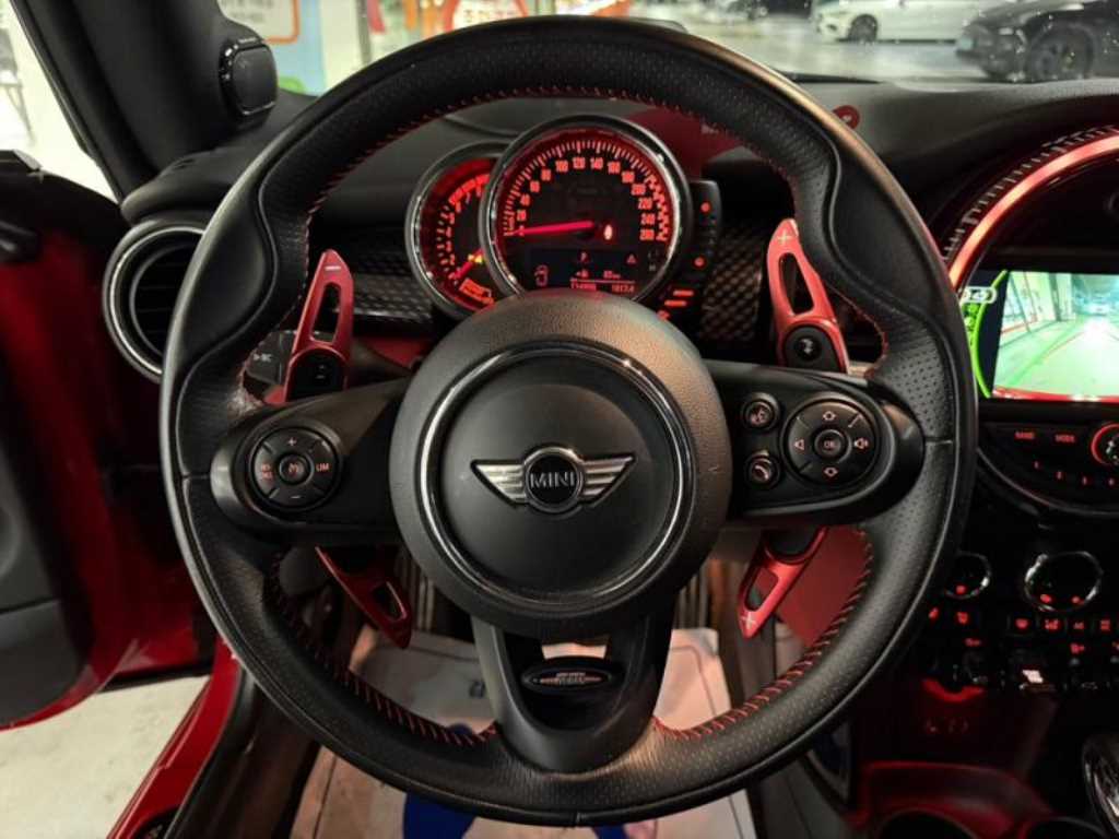 Mini Cooper - Vista 8