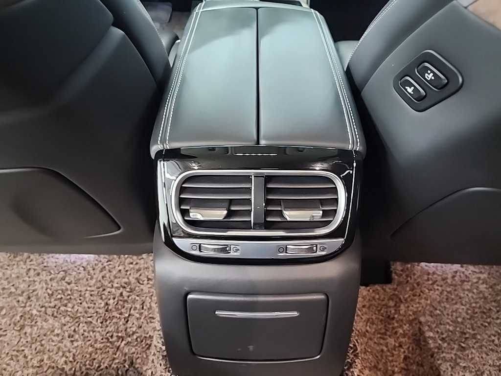 Genesis G90 2019 Negro - Importación desde Corea - HF Imports Iquique - Foto 13