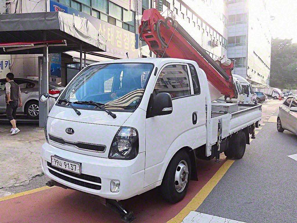 Small Truck Complaint (complaint vehicle) - Vista 2