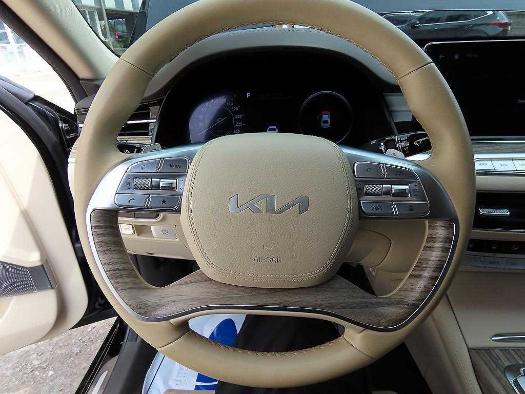 KIA K9 - Vista 8