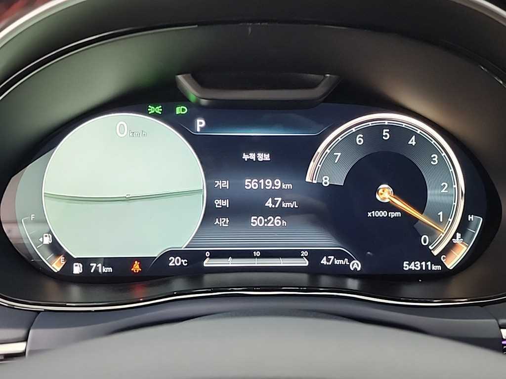 Genesis GV70 - Vista 6