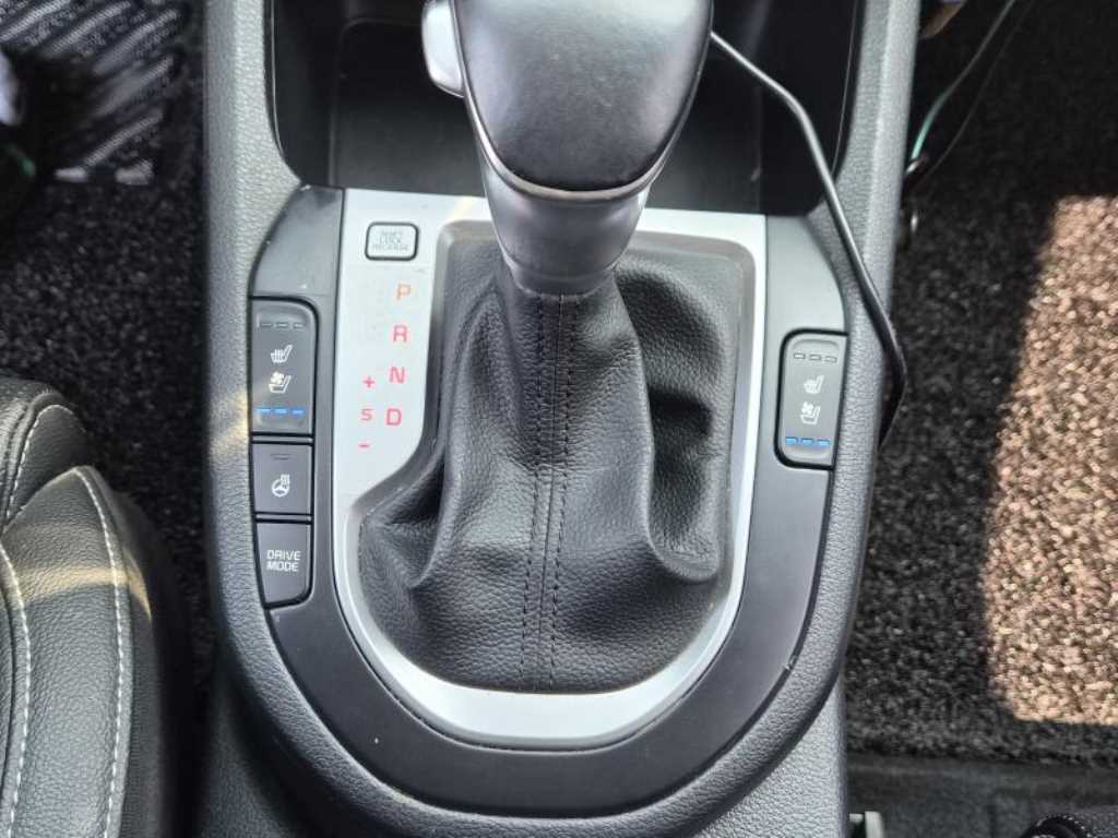 KIA K3 - Vista 8