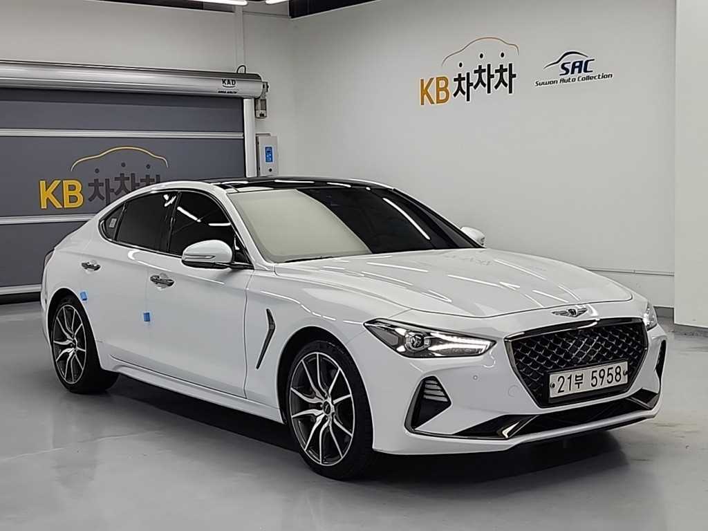 Genesis G70 - Vista 5