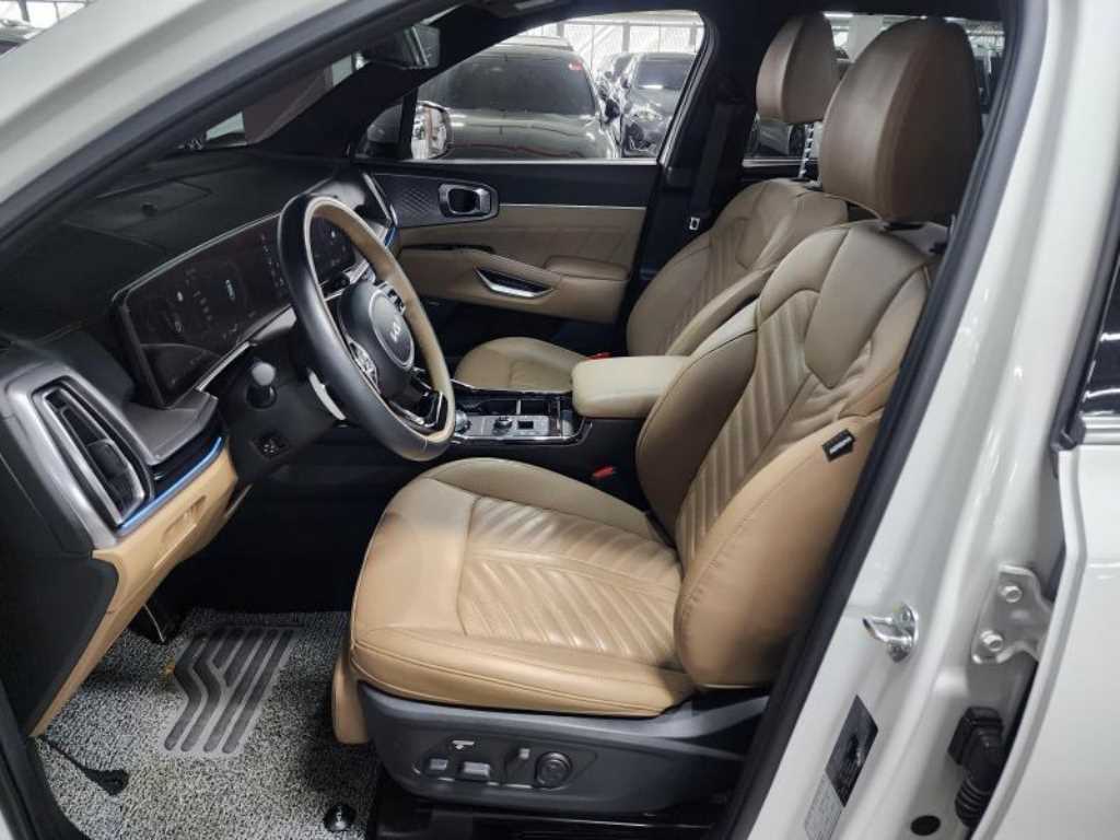 KIA Sorento - Vista 8
