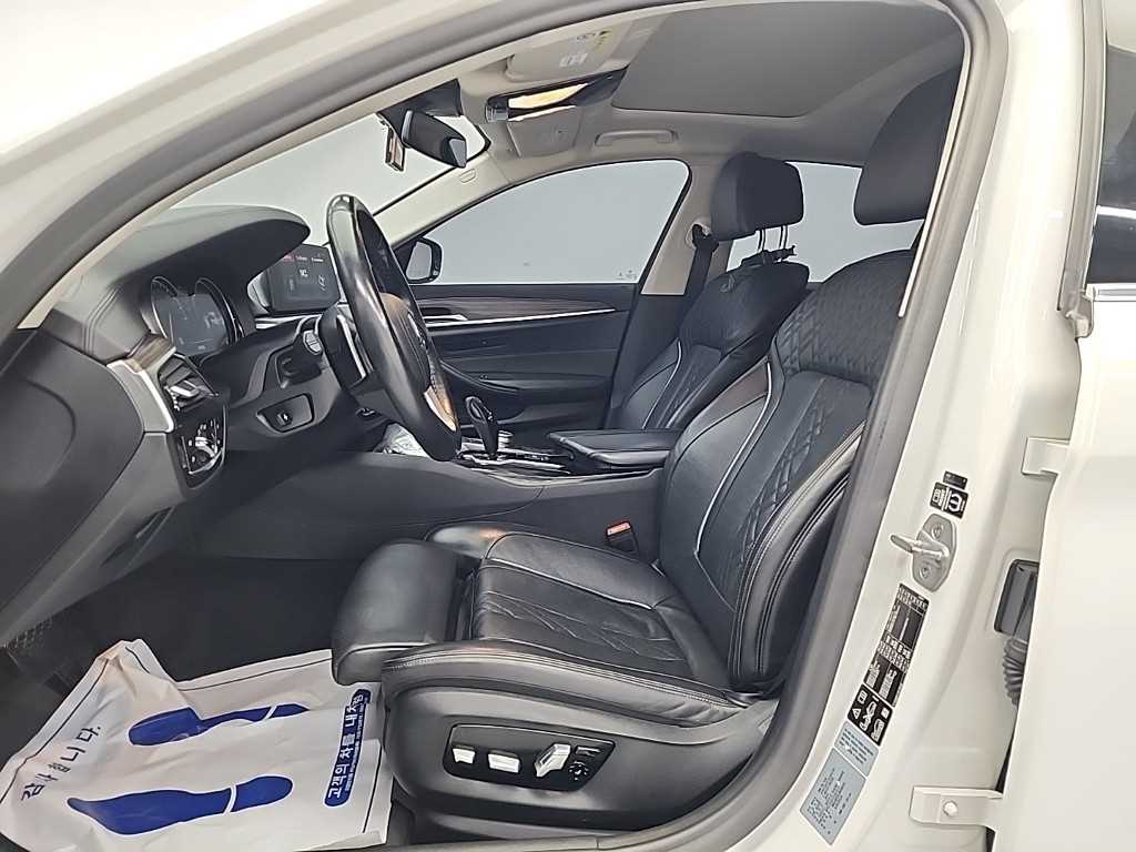 BMW 5 Series - Vista 11
