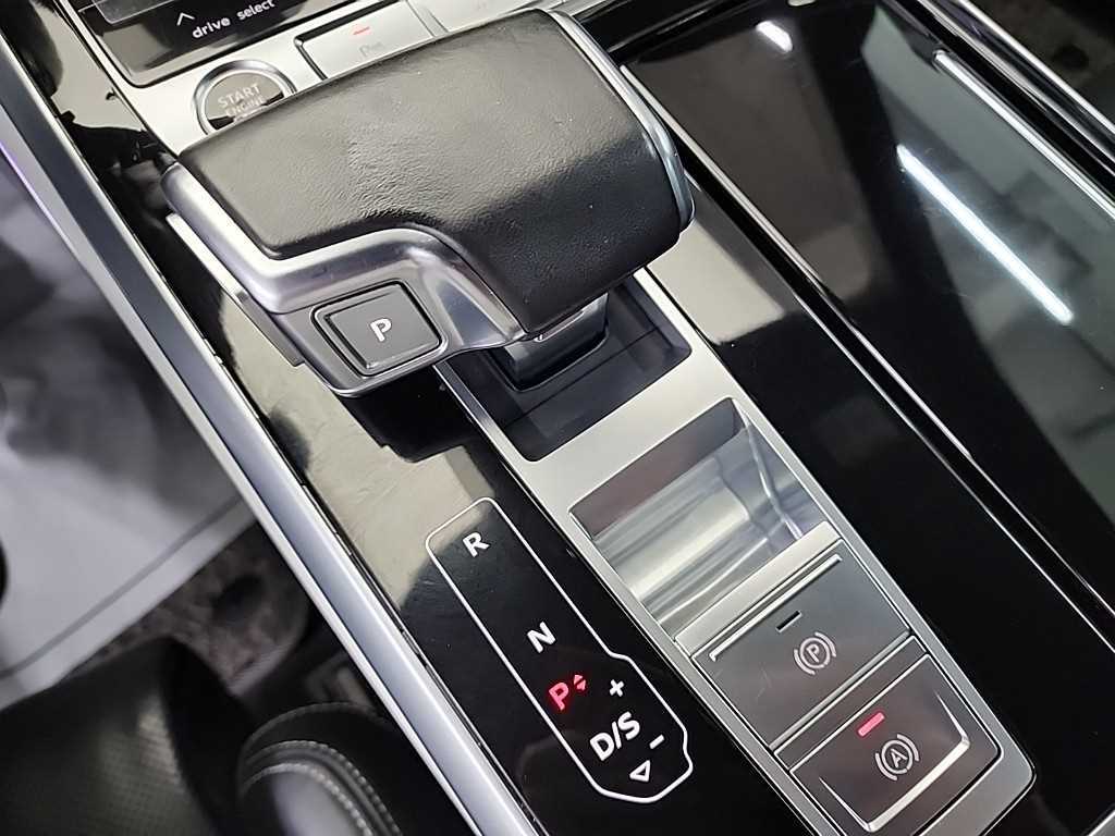 Audi Q8 - Vista 8