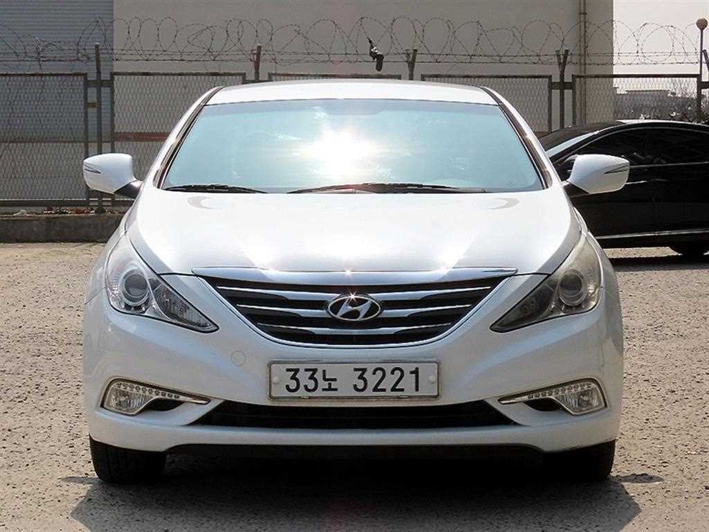 HYUNDAI Sonata 2013 Blanco - Importación desde Corea - HF Imports Iquique - Foto 1