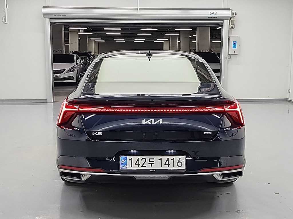 KIA K8 - Vista 3