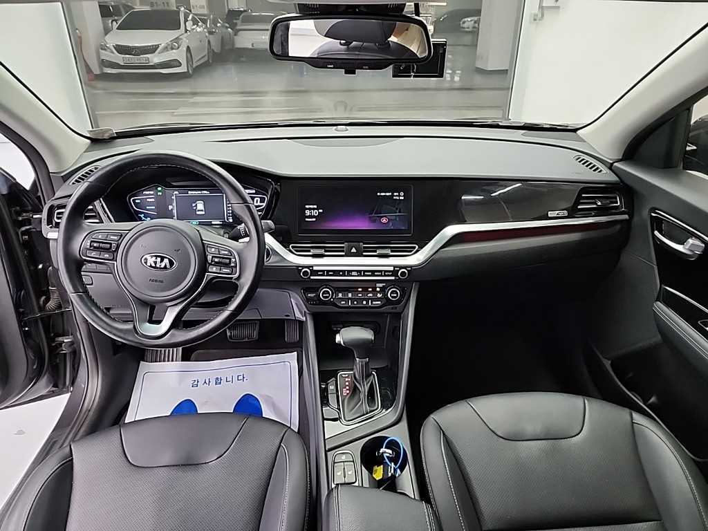 KIA Niro - Vista 7