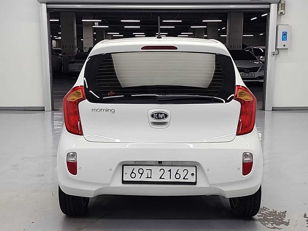 KIA Morning - Vista 3
