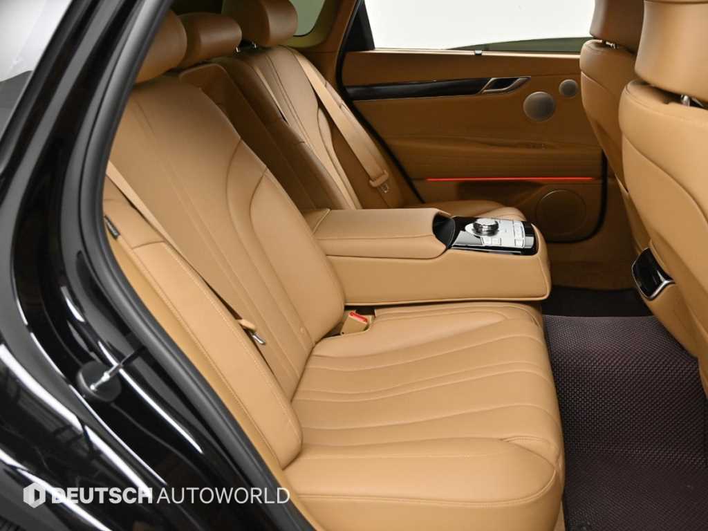 Genesis G80 - Vista 12