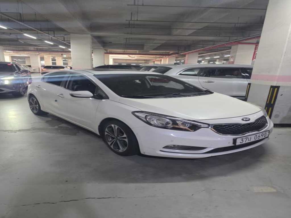 KIA K3 - Vista 2
