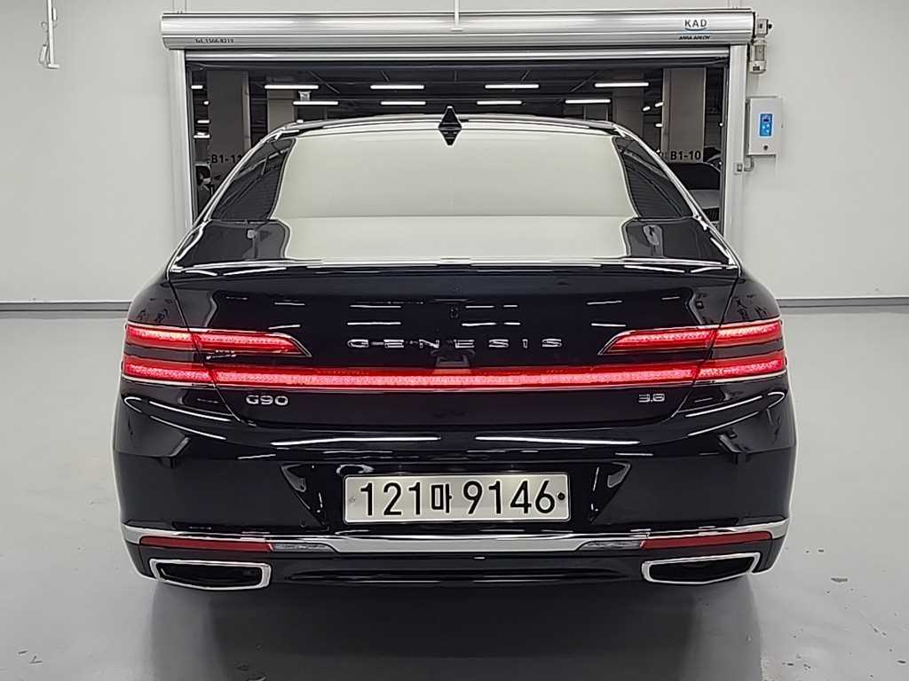 Genesis G90 - Vista 3