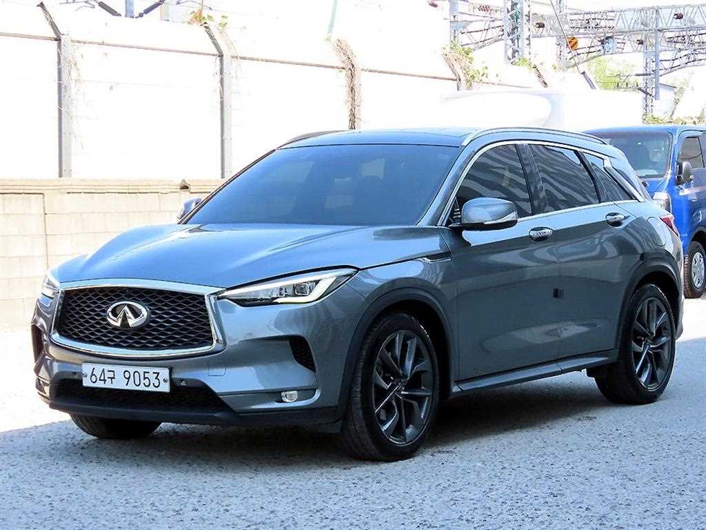 Infiniti QX - Vista 2