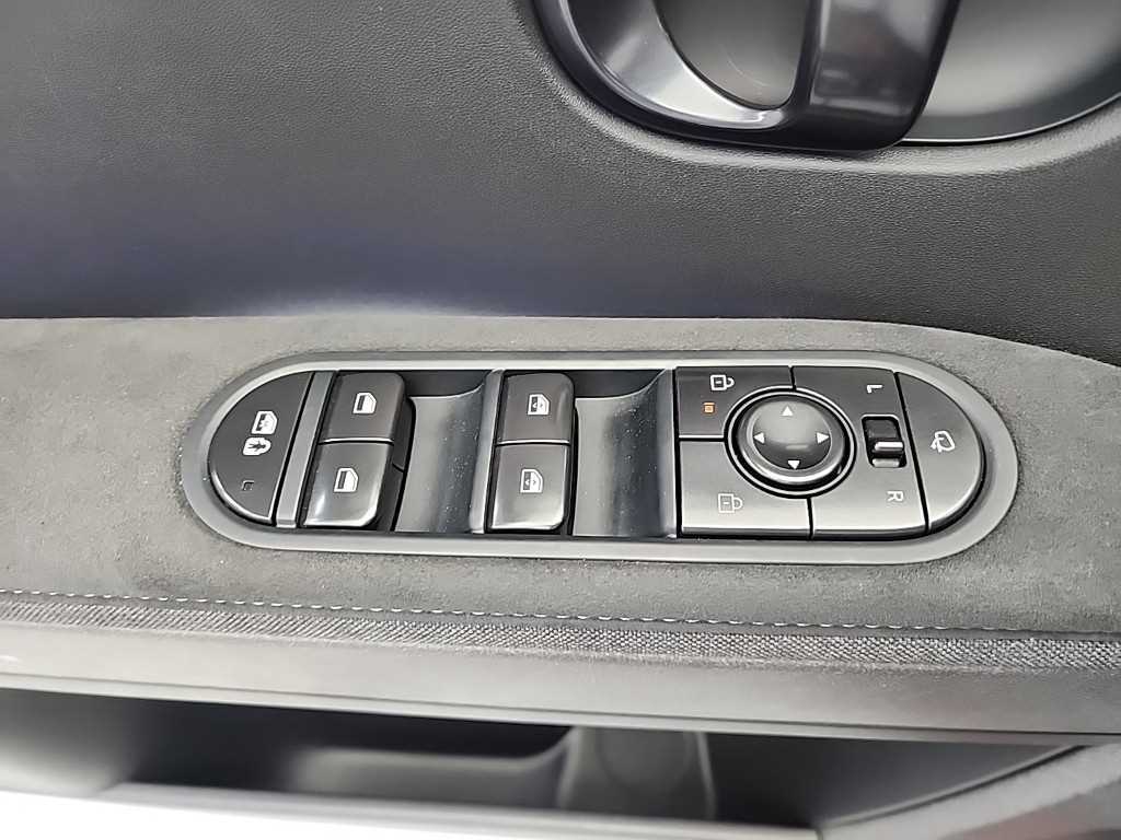 HYUNDAI Ioniq 5 2024 Blanco - Importación desde Corea - HF Imports Iquique - Foto 17