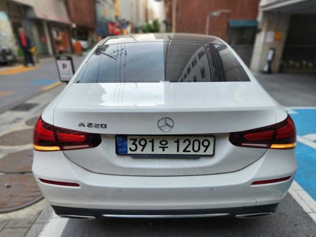 Mercedes Benz A Class - Vista 3