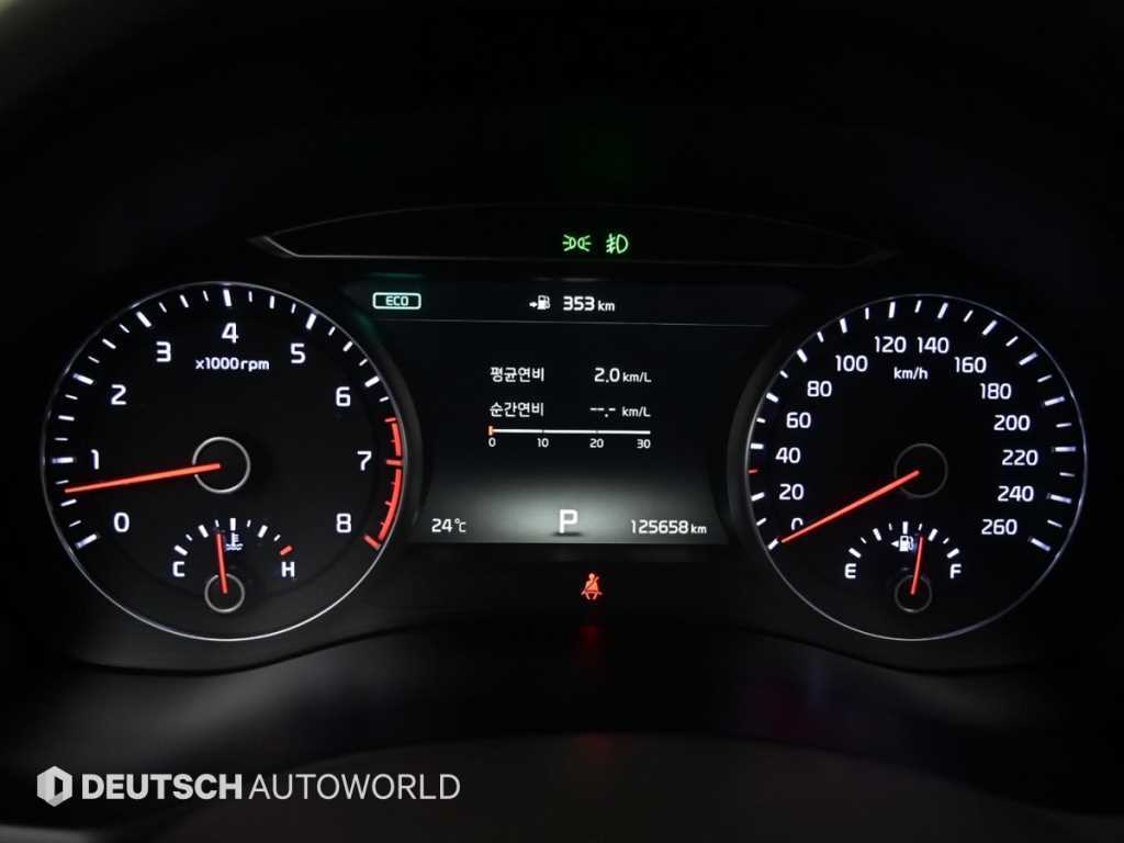 KIA K7 - Vista 8
