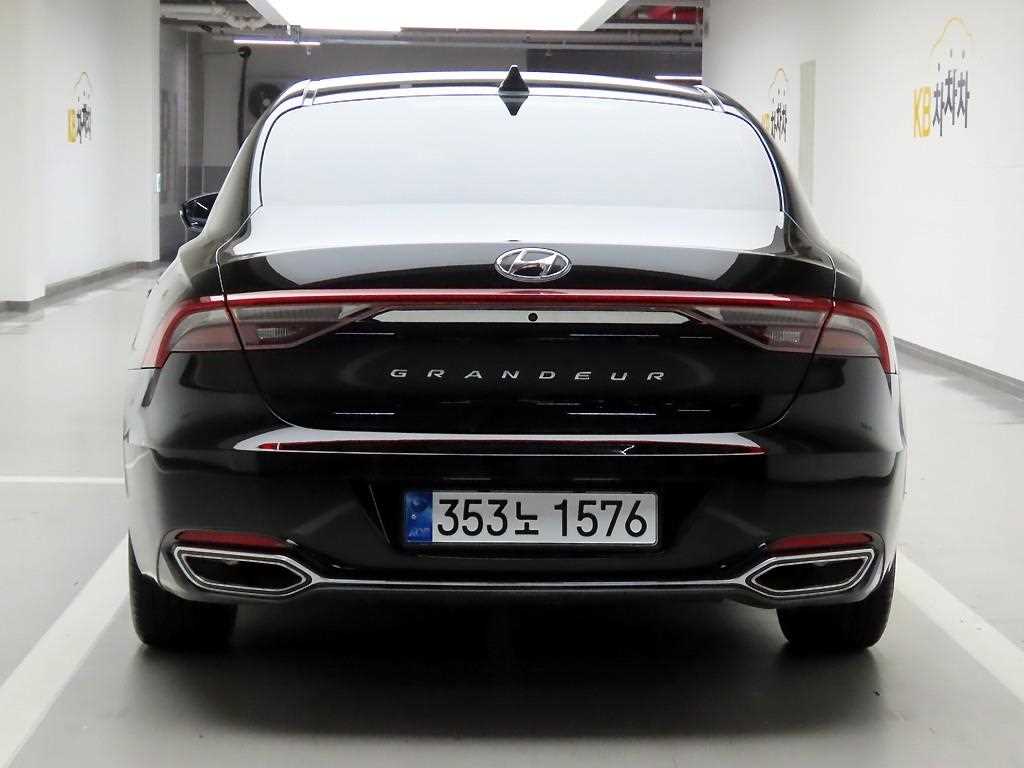 HYUNDAI Grandeur - Vista 3