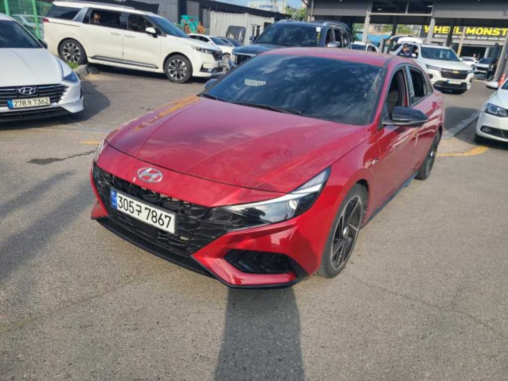 HYUNDAI Avante - Vista 2