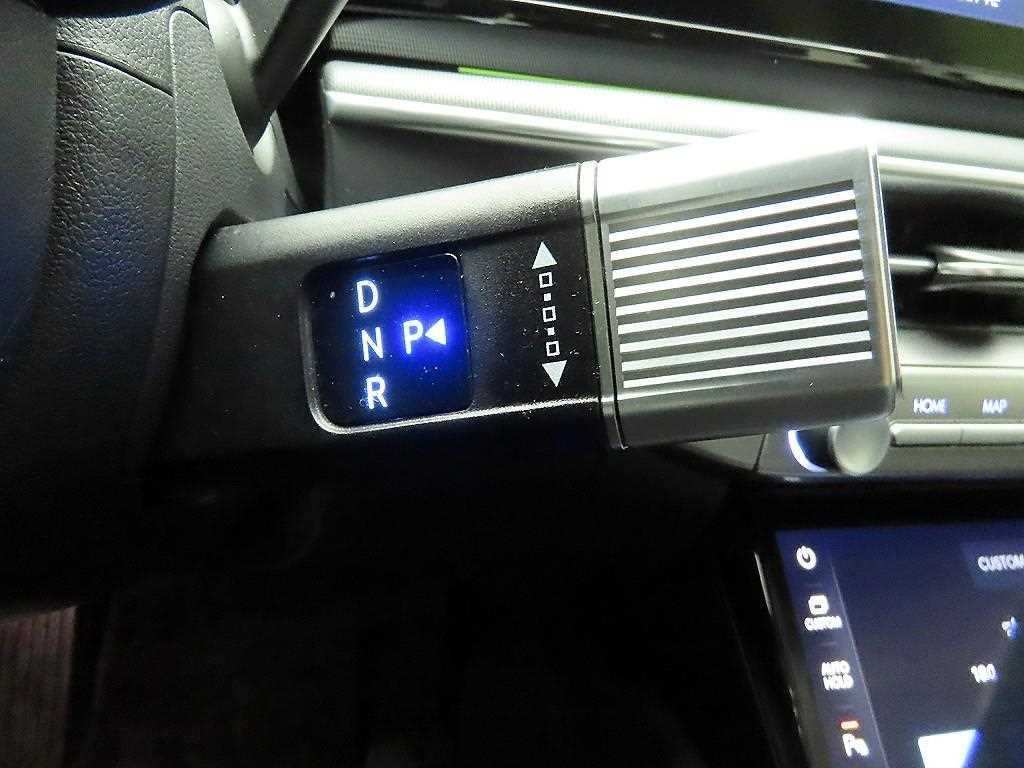 HYUNDAI Grandeur - Vista 10