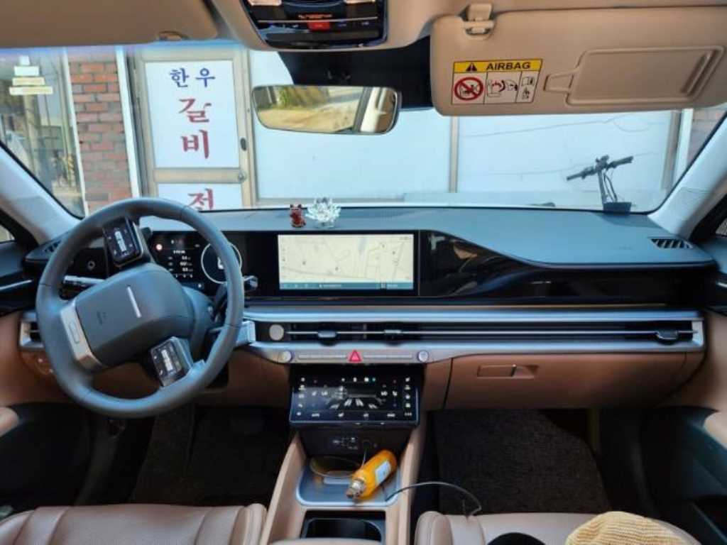 HYUNDAI Grandeur - Vista 2