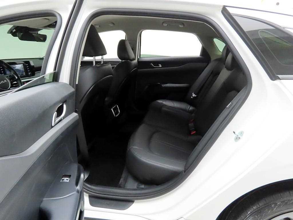 KIA K5 2022 Blanco - Importación desde Corea - HF Imports Iquique - Foto 13