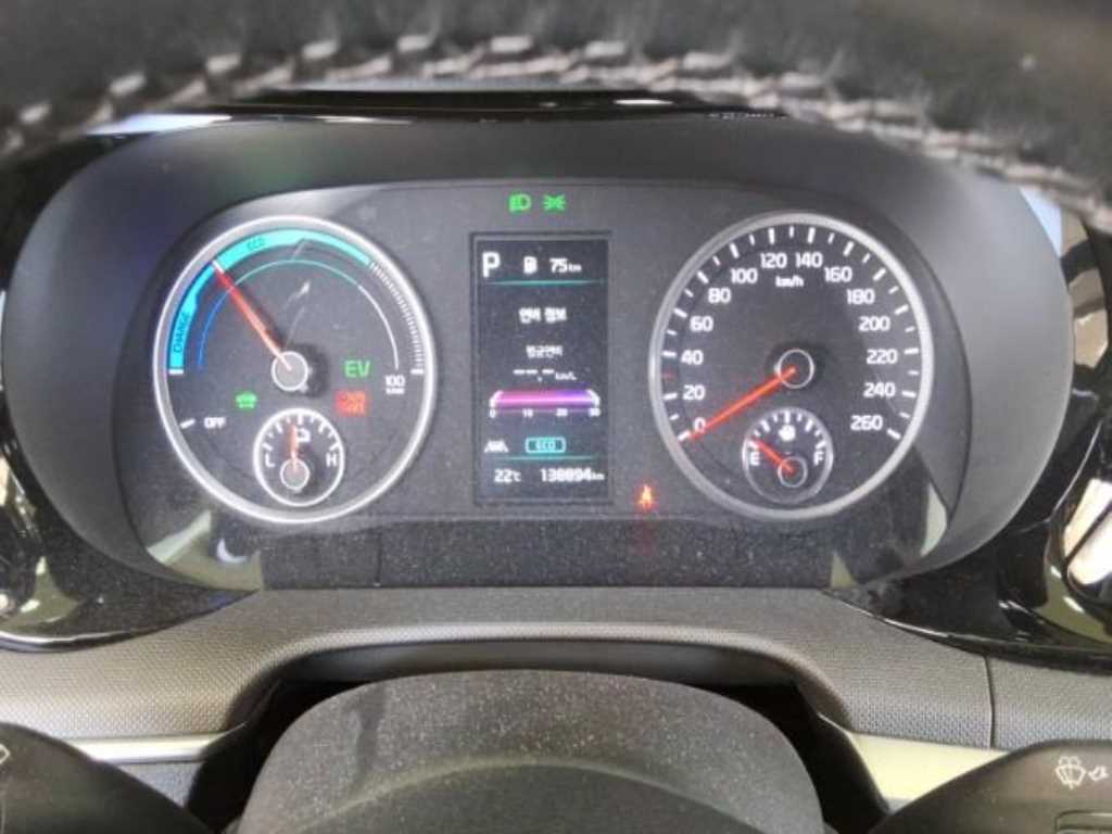 KIA K5 - Vista 5