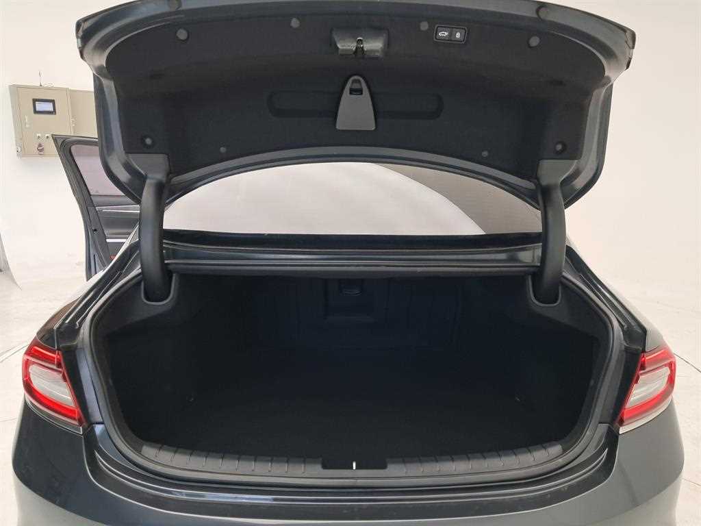 HYUNDAI Grandeur 2017 Gris - Importación desde Corea - HF Imports Iquique - Foto 18