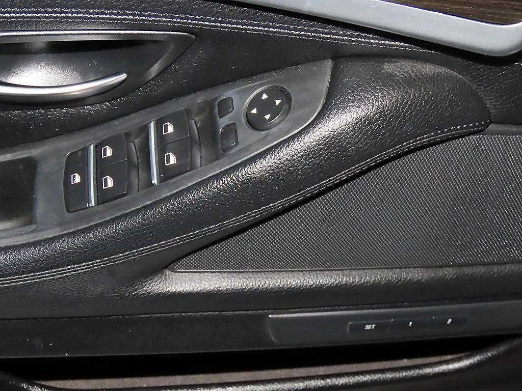 BMW 5 Series 2016 Negro - Importación desde Corea - HF Imports Iquique - Foto 13