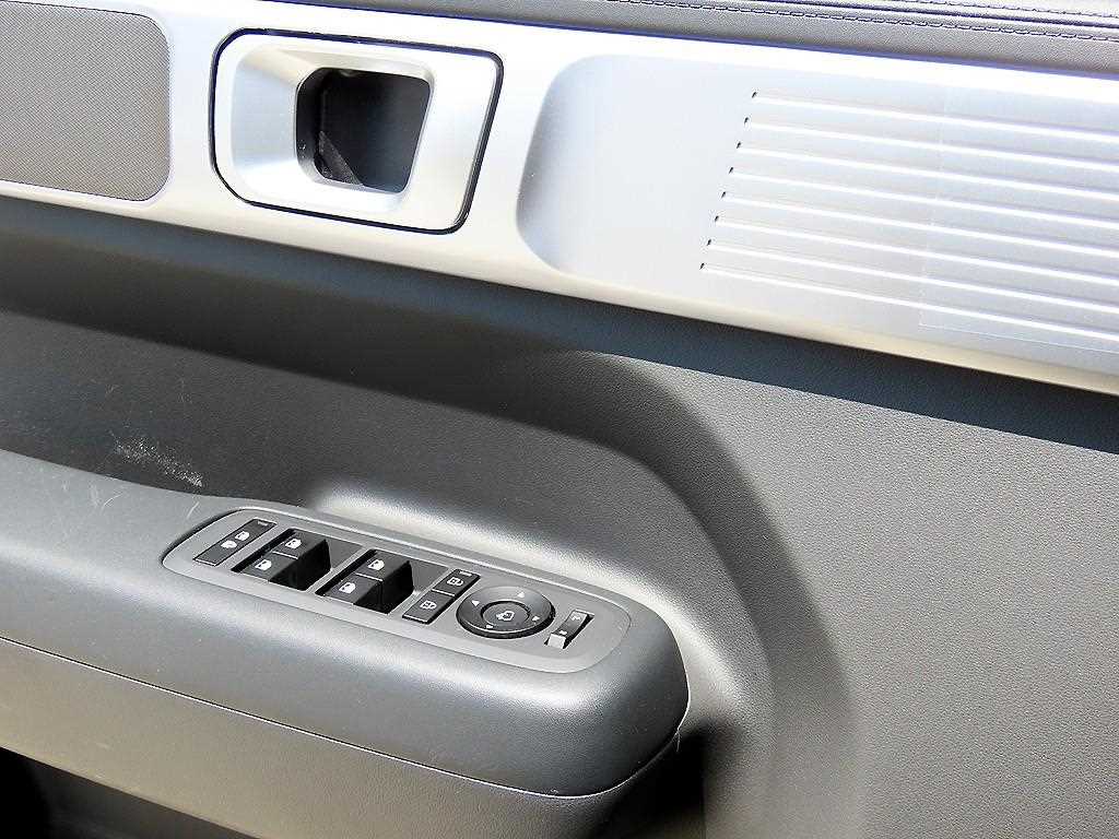 HYUNDAI Santa Fe - Vista 12