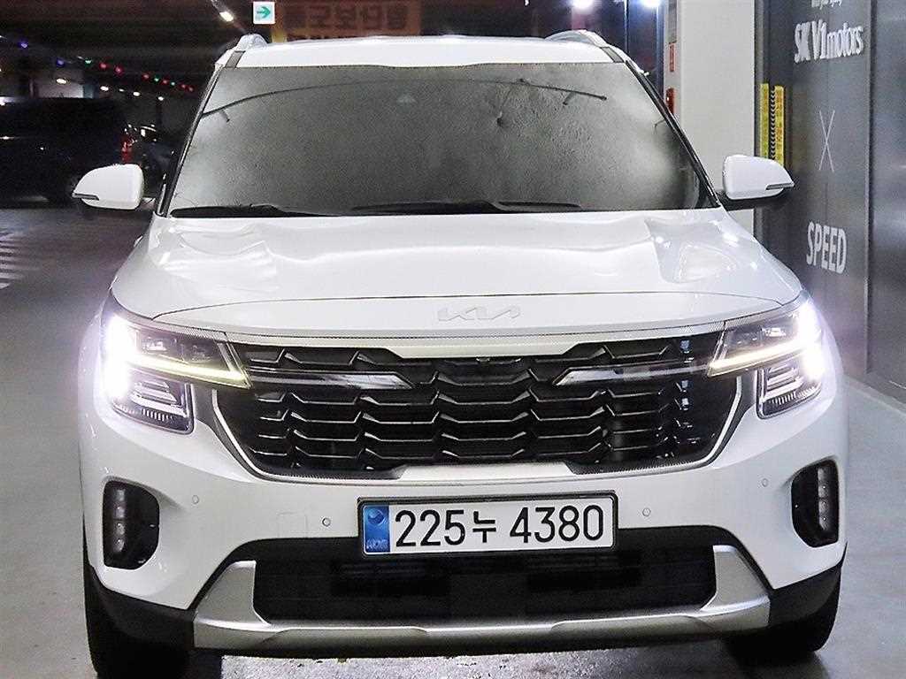 KIA Seltos - Vista 2