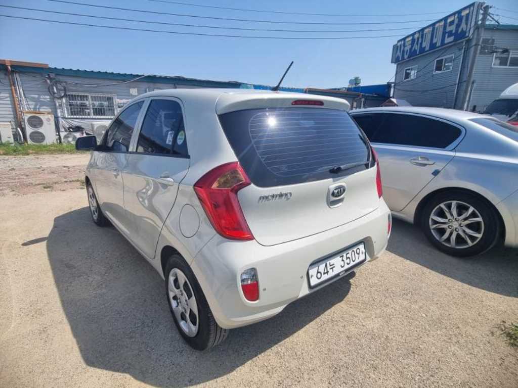 KIA Morning - Vista 3