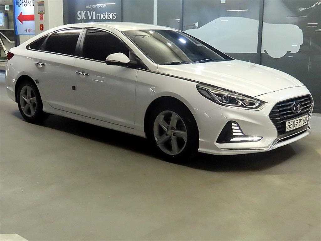 HYUNDAI Sonata 2019 Blanco - Importación desde Corea - HF Imports Iquique - Foto 1