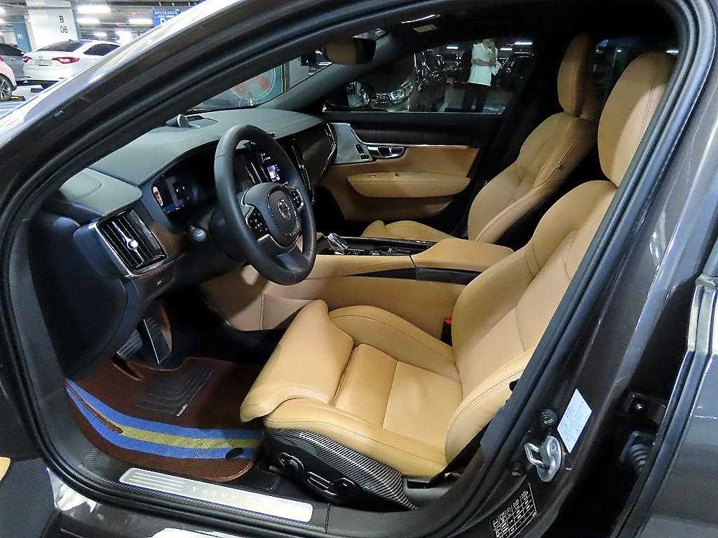 Volvo S90 - Vista 6