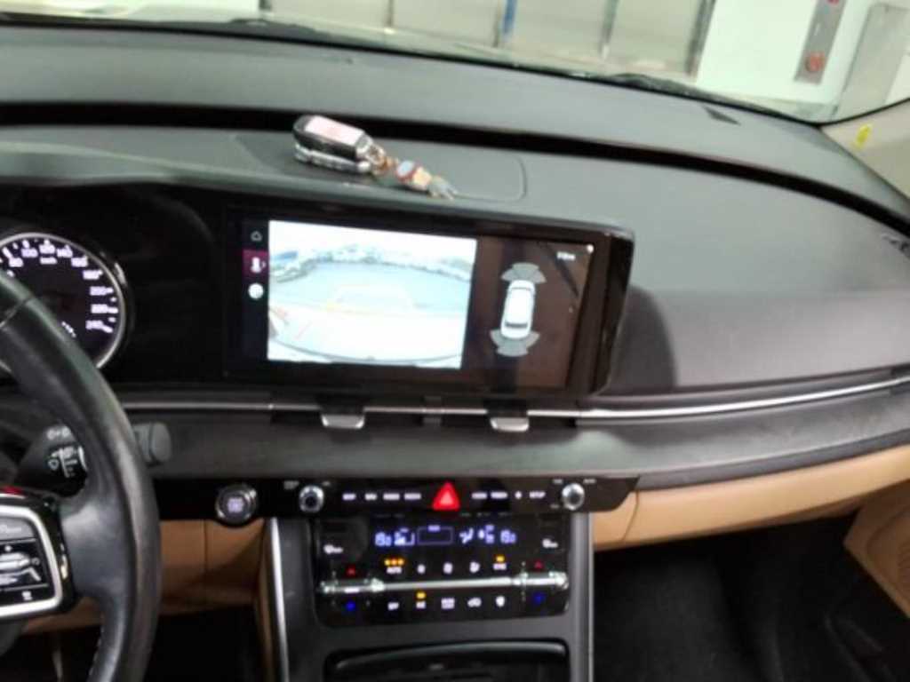 KIA Carnival - Vista 7