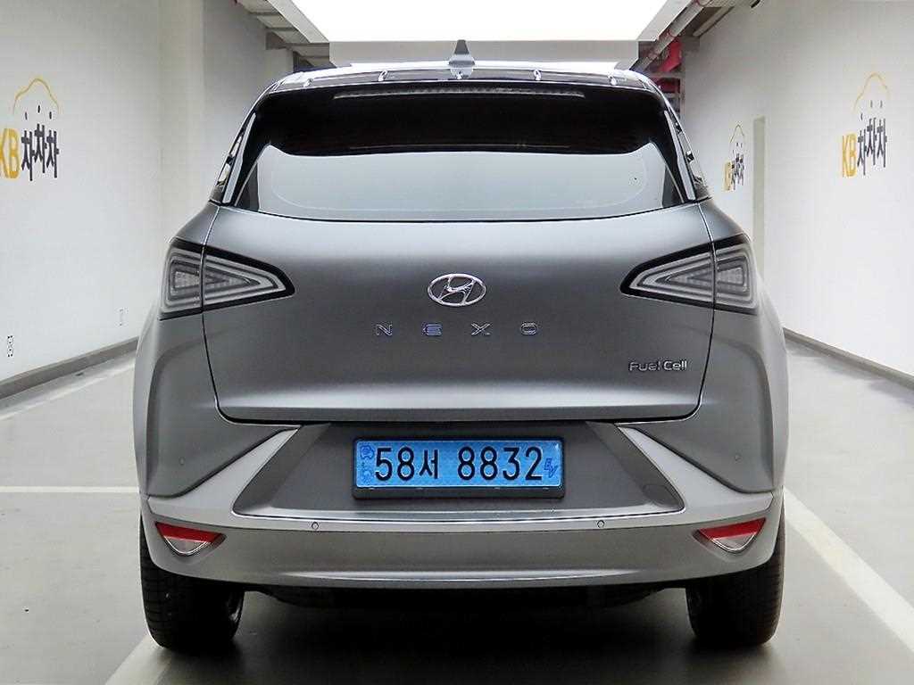 HYUNDAI Nexo - Vista 3