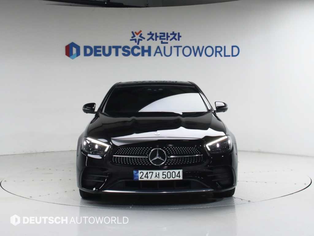 Mercedes Benz E class - Vista 3