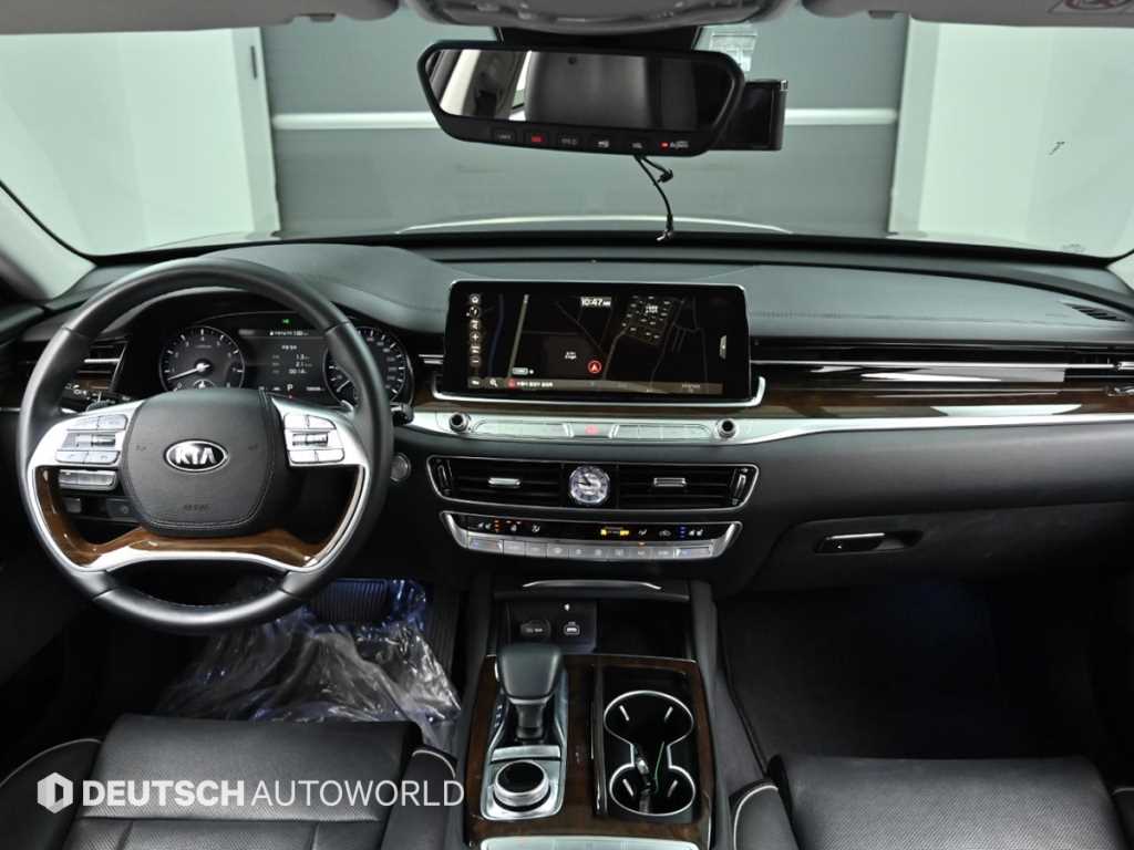 KIA K9 - Vista 7