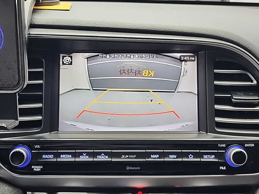 HYUNDAI Avante 2019 Blanco - Importación desde Corea - HF Imports Iquique - Foto 14