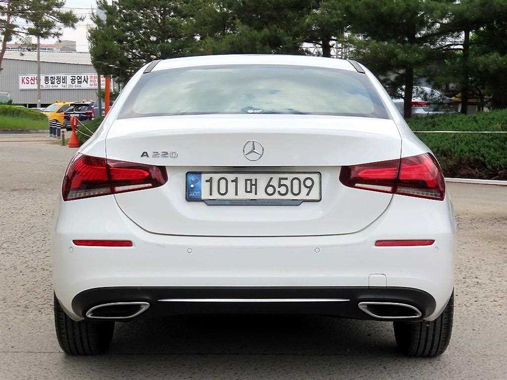 Mercedes Benz A Class - Vista 4