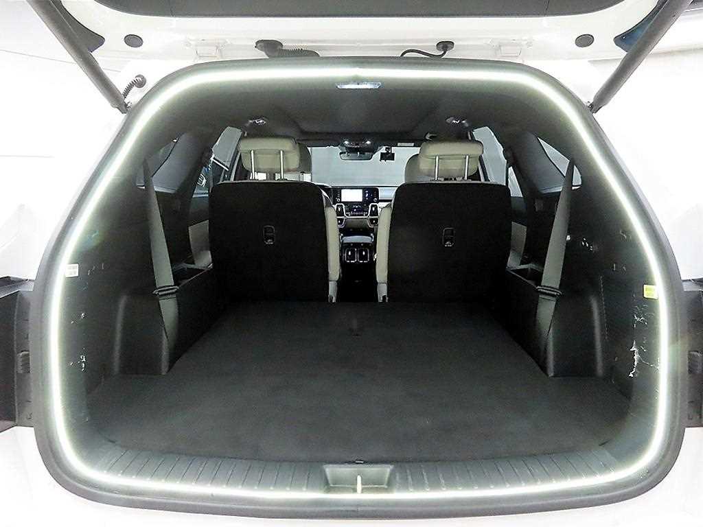 KIA Sorento 2023 Blanco - Importación desde Corea - HF Imports Iquique - Foto 17