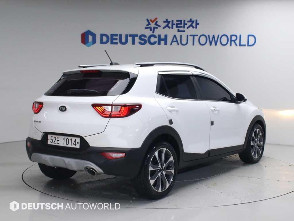 KIA Stonic - Vista 2