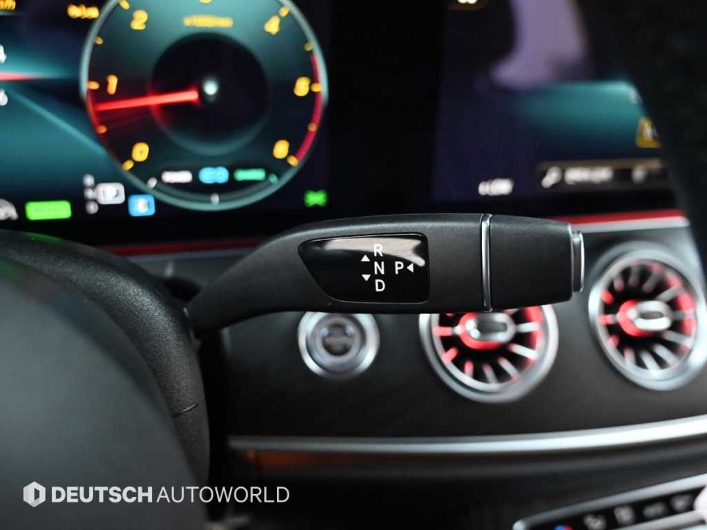Mercedes Benz CLS Class - Vista 9