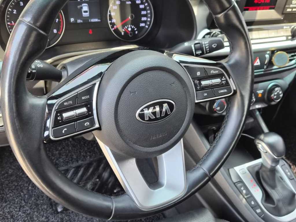 KIA K3 - Vista 6