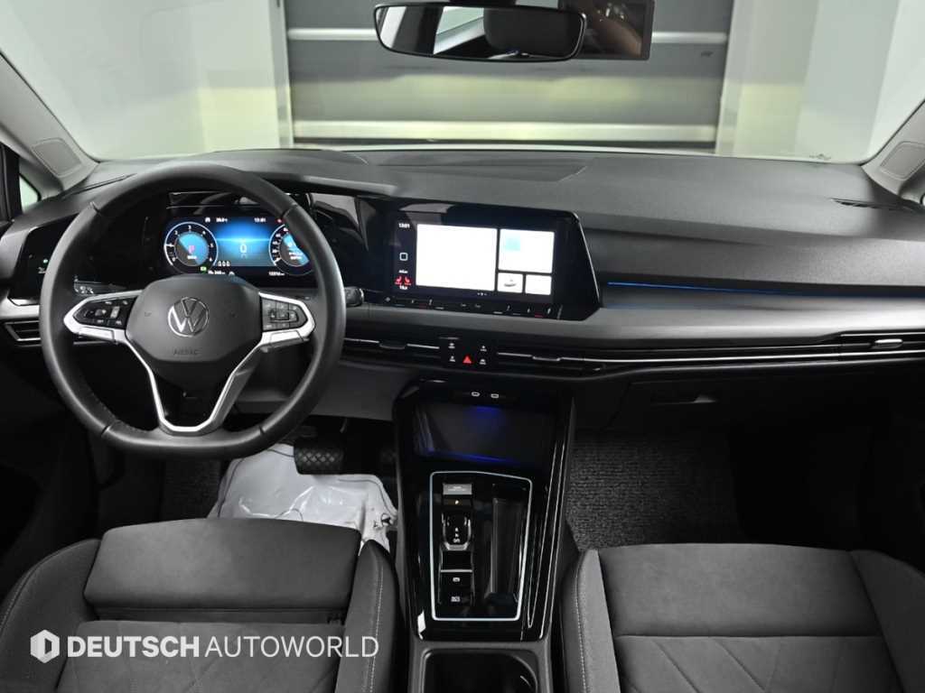 Volkswagen Golf - Vista 7