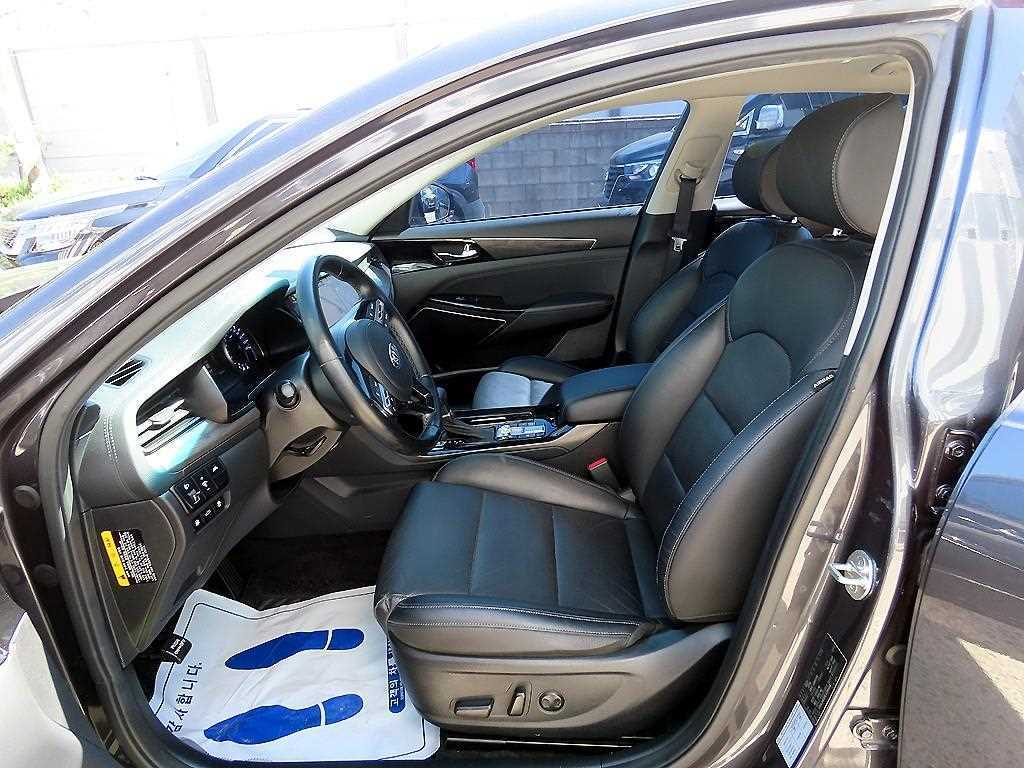 KIA K7 - Vista 5