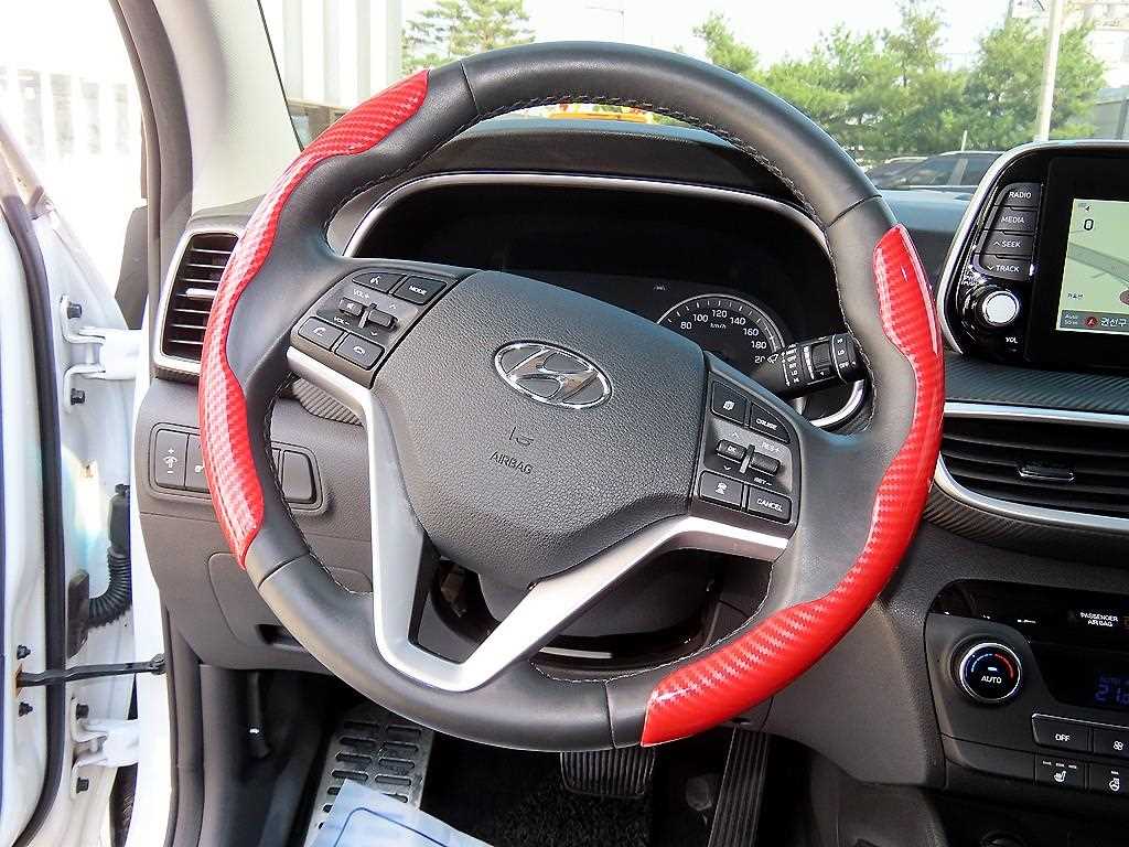 HYUNDAI Tucson - Vista 8