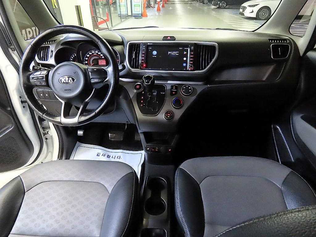 KIA Ray - Vista 10