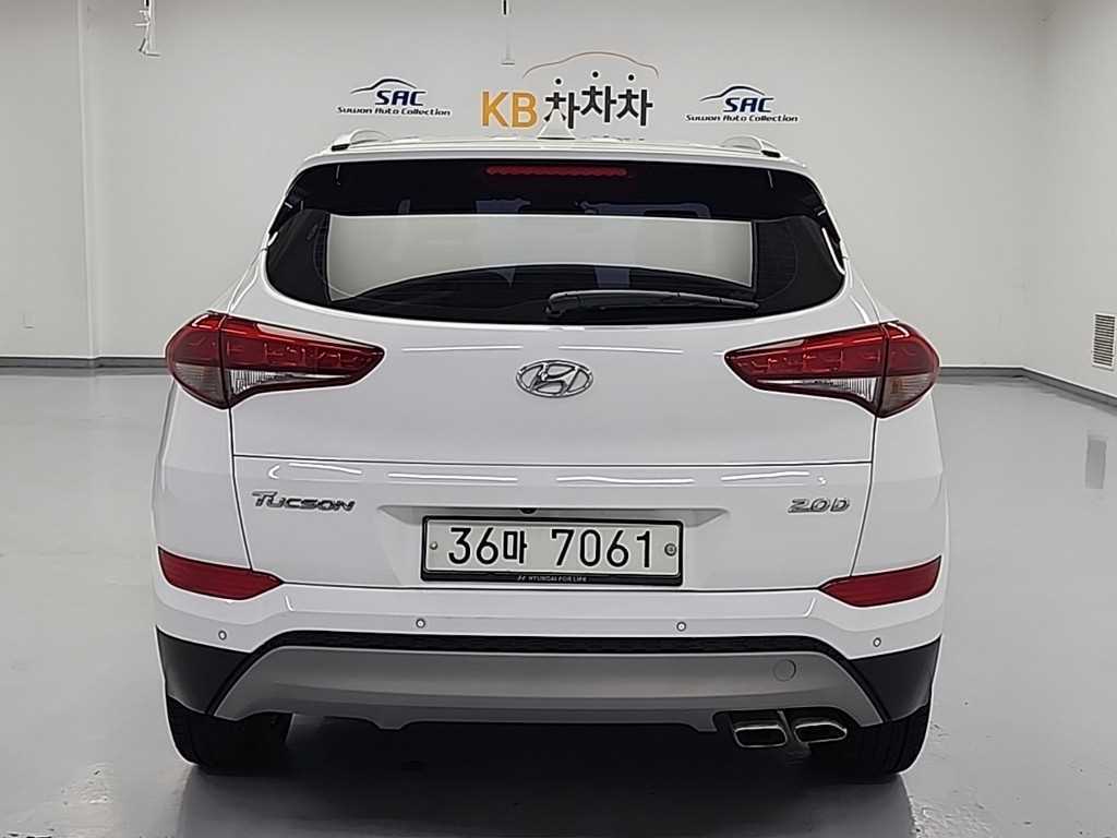 HYUNDAI Tucson - Vista 3