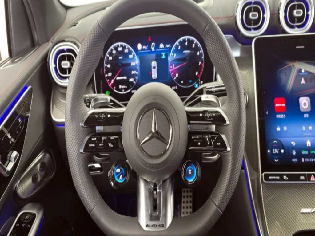 Mercedes Benz GLC Class - Vista 12
